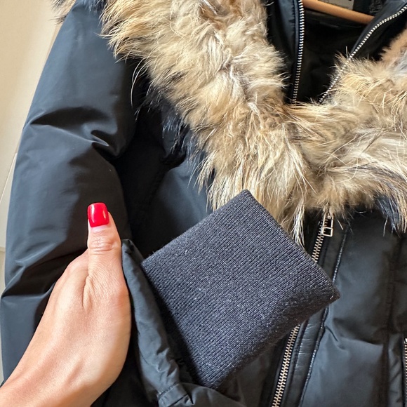 Mackage Montreal Trish Down Black Puffer Parka Coat Size XXS - Picture 9 of 10